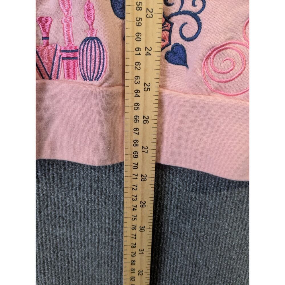 Wicked Box Lunch Sweatshirt Womens Medium Glinda Embroidered Pullover Crew Neck - Picture 8 of 11